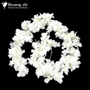 Tira de Flores 170CM Flor Cerezo Color Blanco